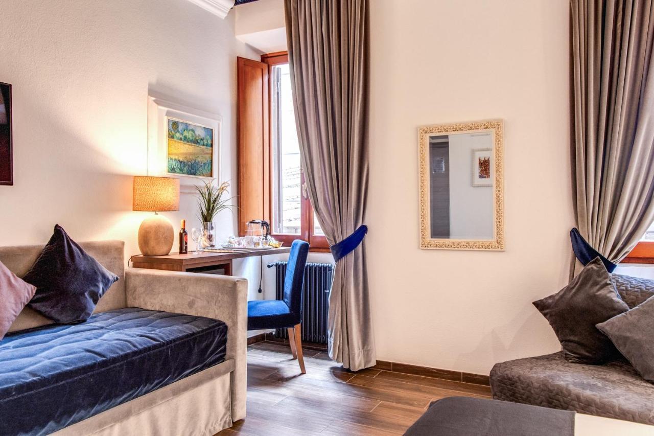 Gasthuis Tritone House Rome