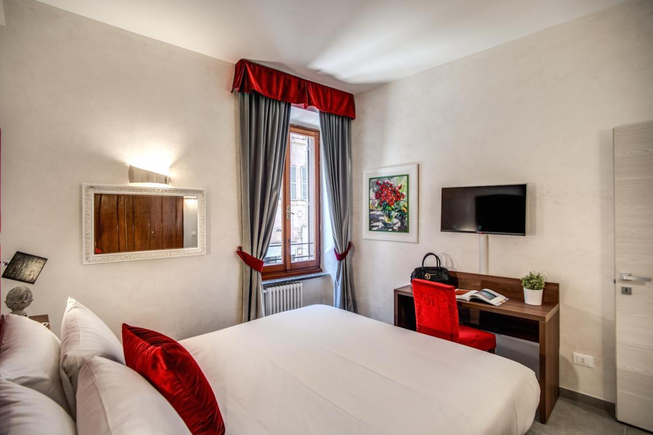 Tritone House Gasthuis 4*