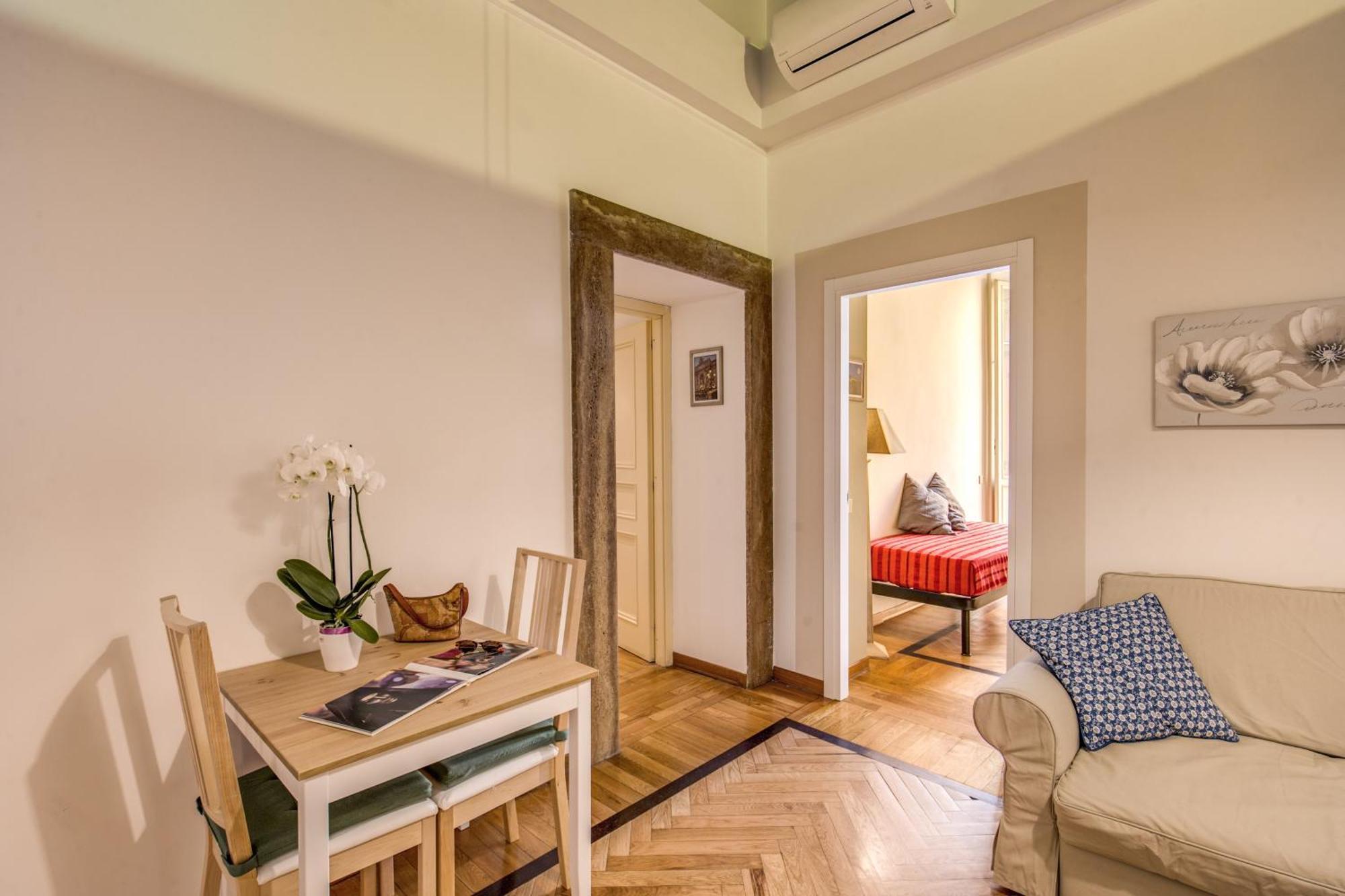 Tritone House Gasthuis Rome